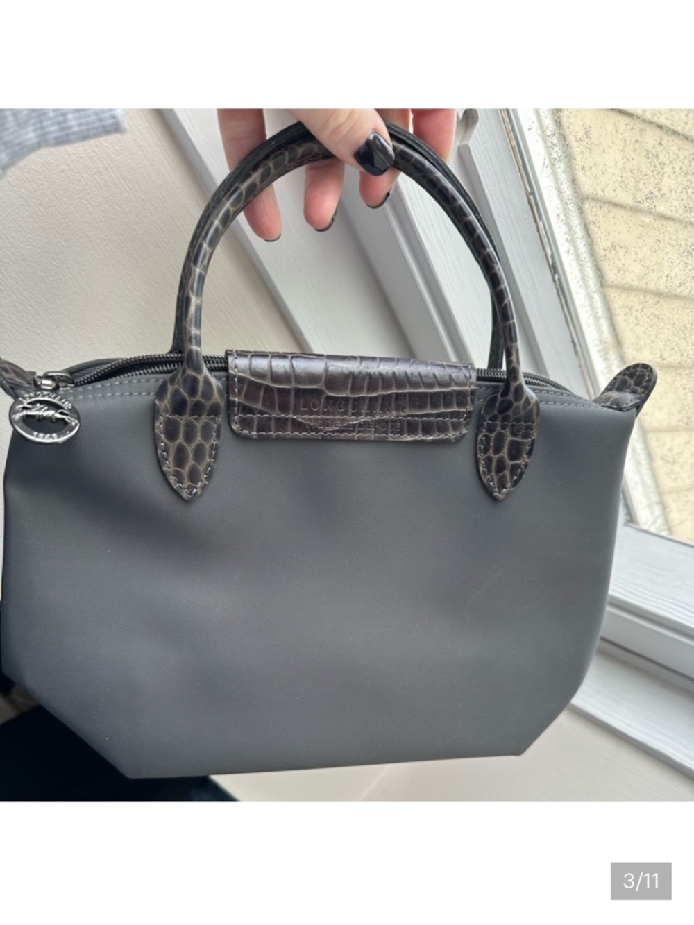 Longchamp small grey handbag with croc-embossed leather - Picture 3 of 11